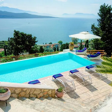Lygia Sleeps 6 Pool Air Con Wifi * Lygia (Lefkada)