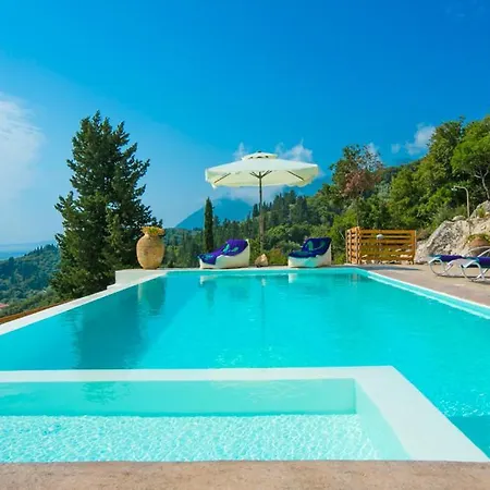 Villa Lygia Sleeps 6 Pool Air Con Wifi