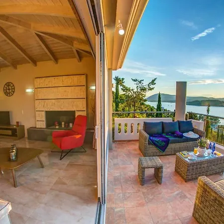 Lygia Sleeps 6 Pool Air Con Wifi Lygia (Lefkada)