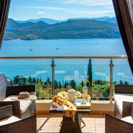 Villa Lygia Sleeps 6 Pool Air Con Wifi Lygia (Lefkada)